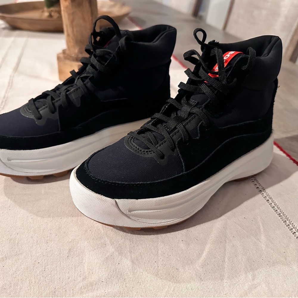 Sorel Black High-Top Sneakers with White Accents
